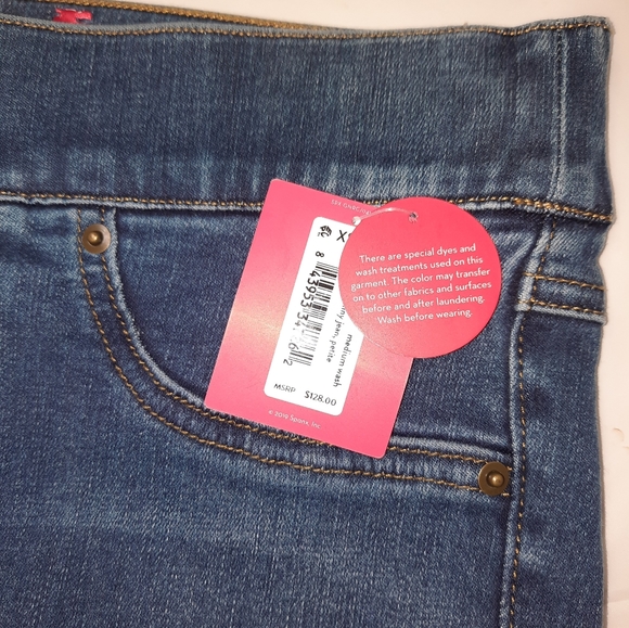 Spanx | Petite Distressed Ankle Skinny Pull On Jeans Size XS NWT - Picture 10 of 12